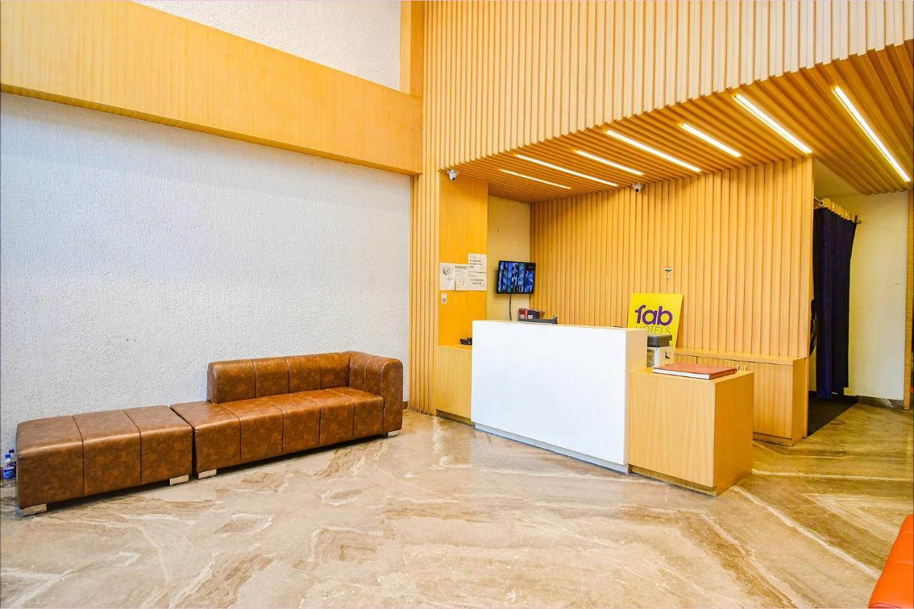 Fabhotel Kzar Select - 2Km From Park Street Kalküta Dış mekan fotoğraf