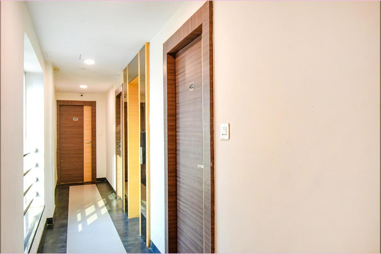 Fabhotel Kzar Select - 2Km From Park Street Kalküta Dış mekan fotoğraf